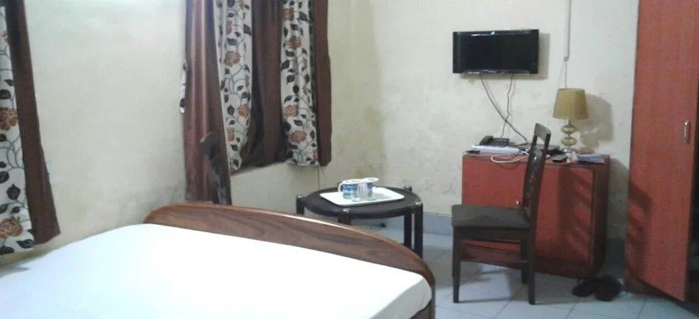 Roopkatha Kolkata