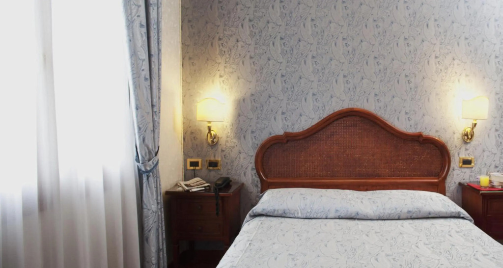 Hotel Ca DOro - WENICE Deep Culture