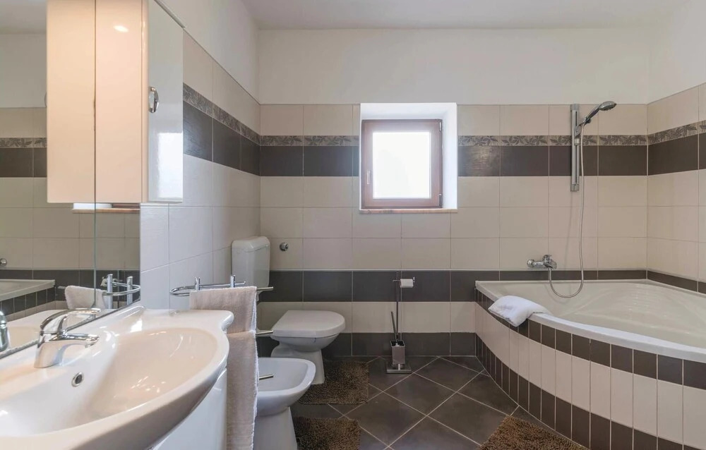 Awesome Home in Marcana With Wifi and 3 Bedrooms