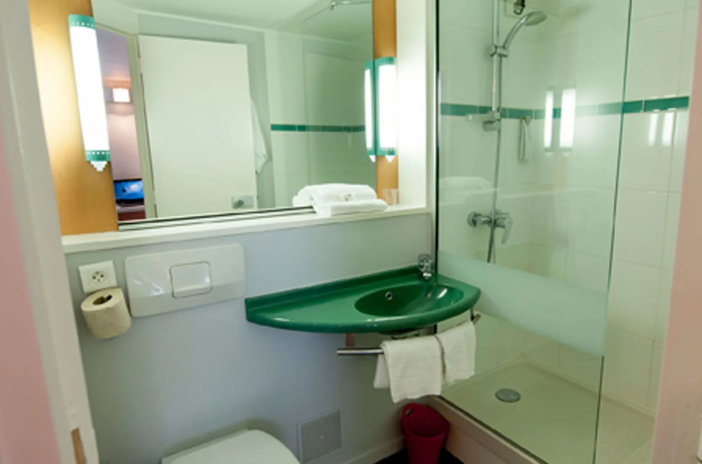 ibis Brest Kergaradec