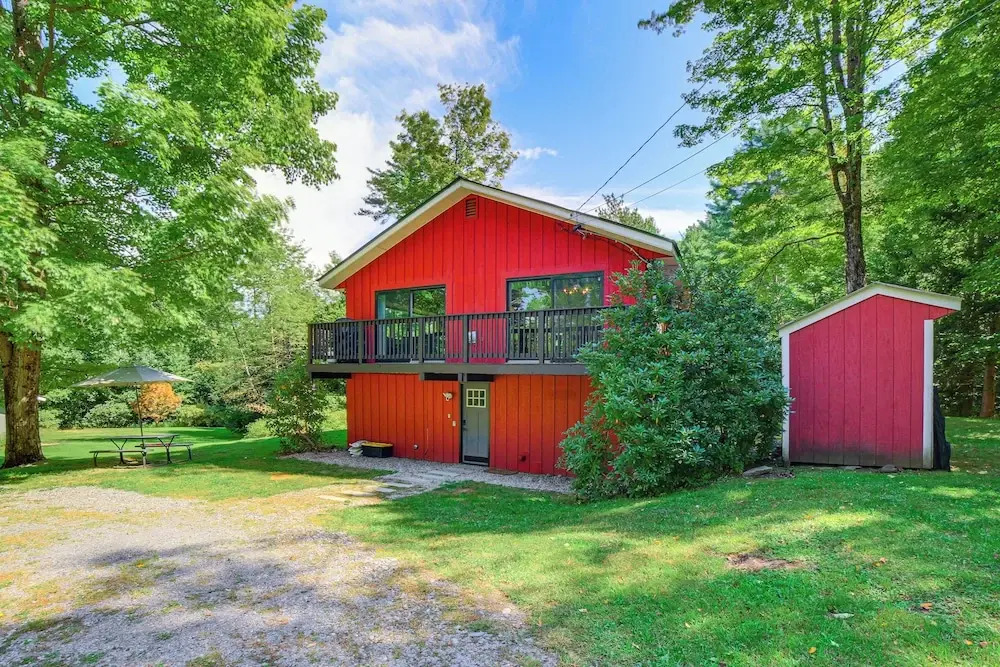 Inviting Vermont Home On Mount Ascutney