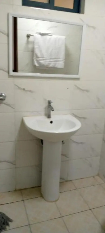 Stay.Plus Kingstone Executive Apartment
