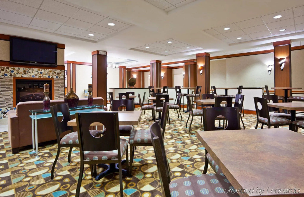 Holiday Inn Express Hotel & Suites Cincinnati - Mason by IHG