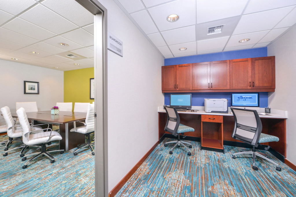 Hampton Inn Seattle Airport