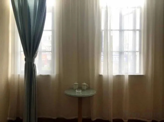Home Inn Huayi Hotel