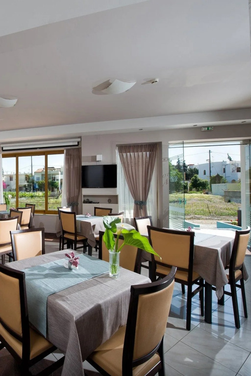 Mary Hotel & Mary Royal Suites