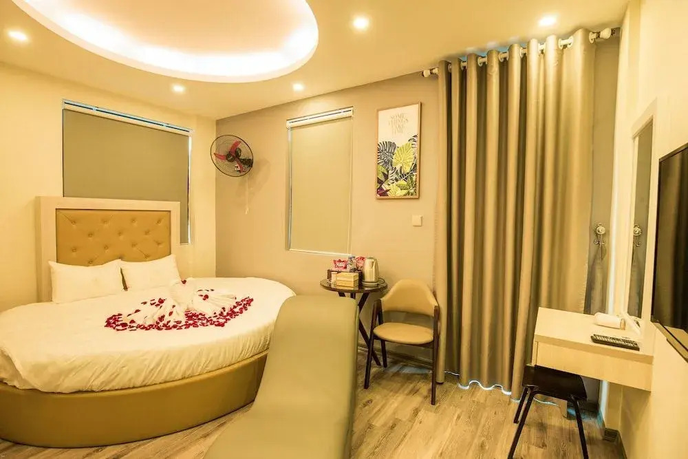 Golden Boutique Hotel