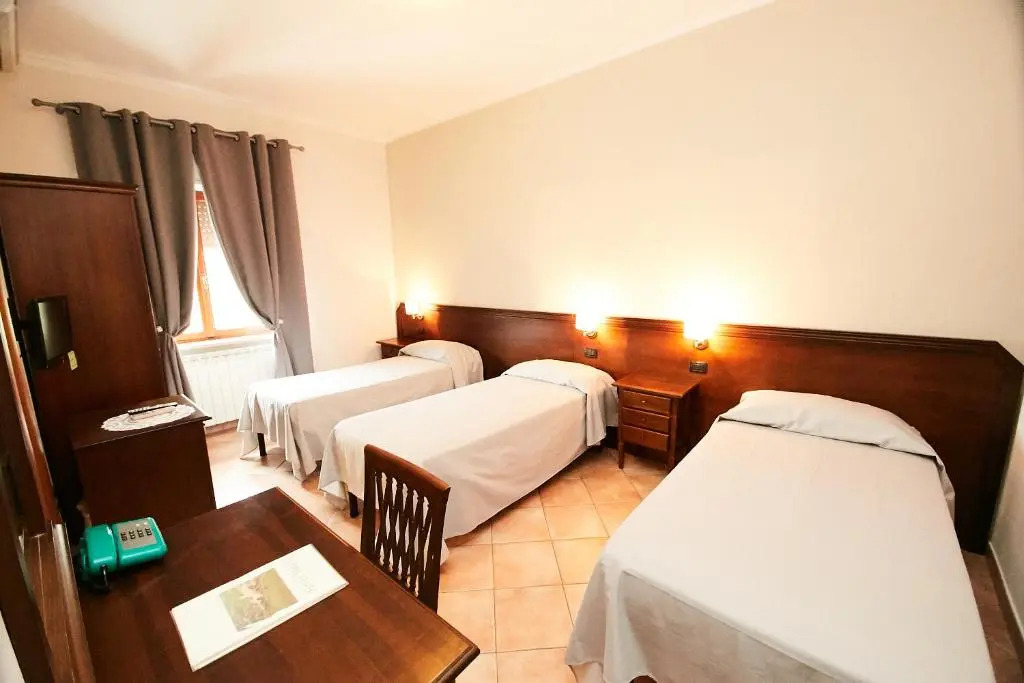 HOTEL VULCI