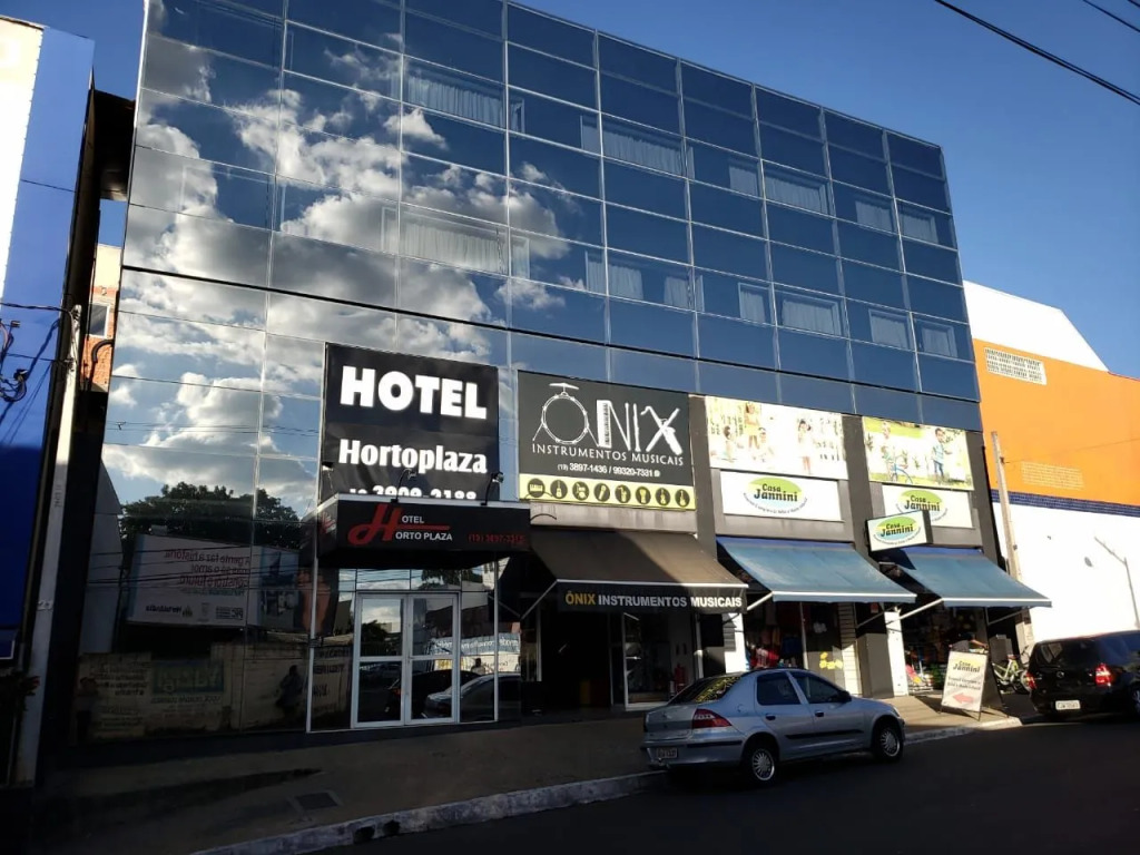 Hotel Horto Plaza