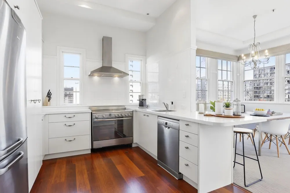 Villa In The Sky Dreamy 2 Bedrooms Penthouse In The Cbd By Urban Butler
