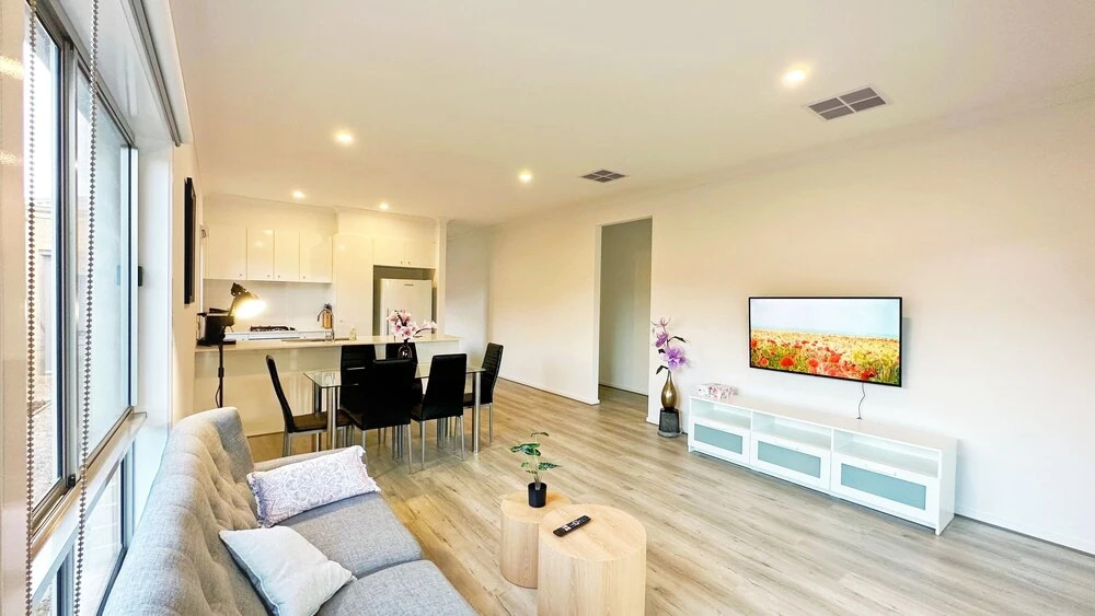 Tarneit Holiday Home