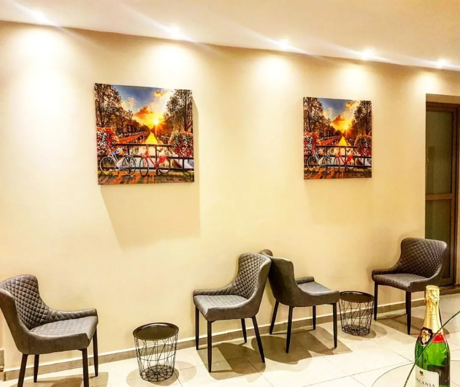 Lago Suites Hotel