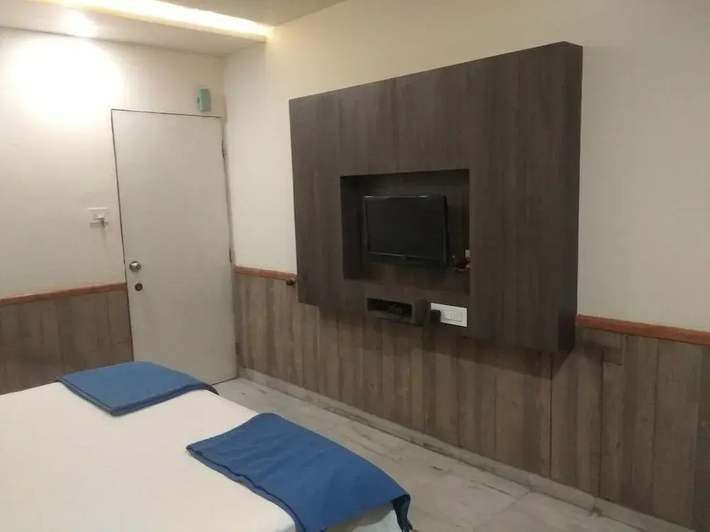 JK Rooms 110 Renuka-ST Bus Stand