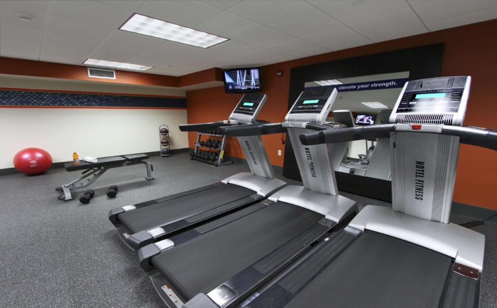 Hampton Inn & Suites By Hilton - Rockville Centre