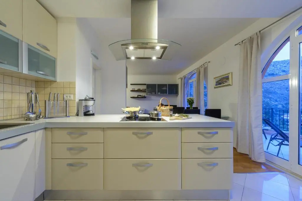 Villa Sana Via