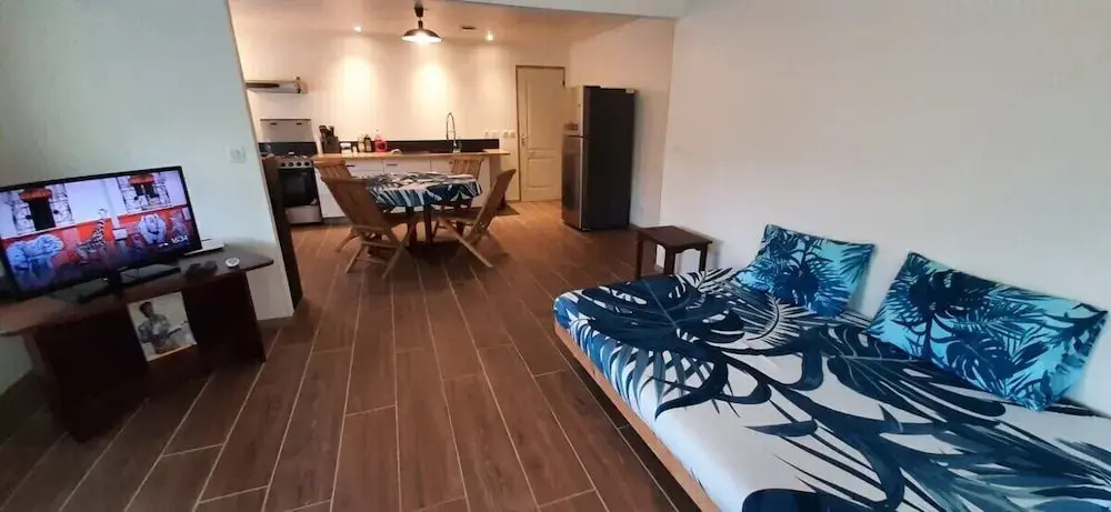 Moana Breeze Rangiroa - Rental car included - Air conditioning - WI-Fi