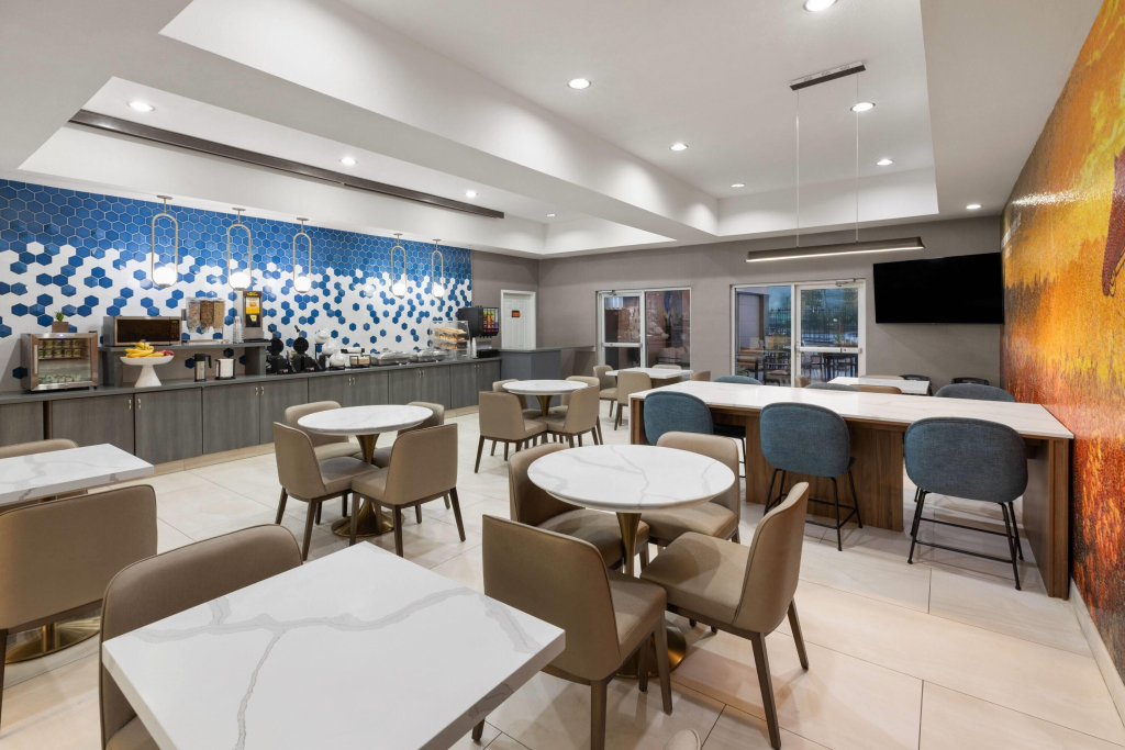 La Quinta by Wyndham Laredo Airport