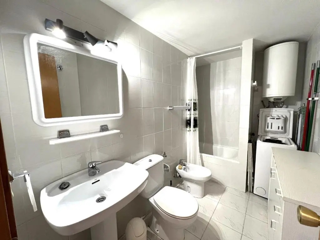 GRAN RESERVA 27-2-9 - appartement proche mer avec