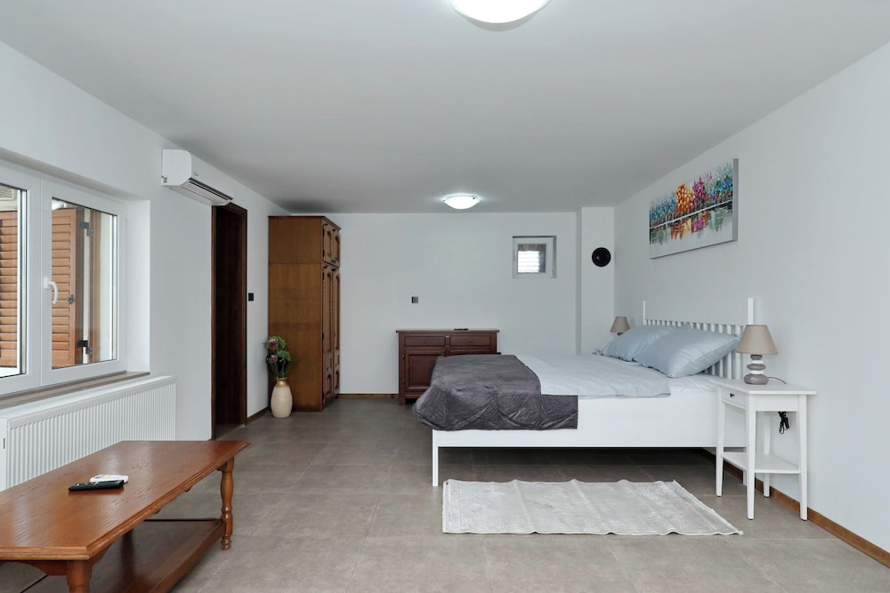 Villa Demare with Private Heated Pool