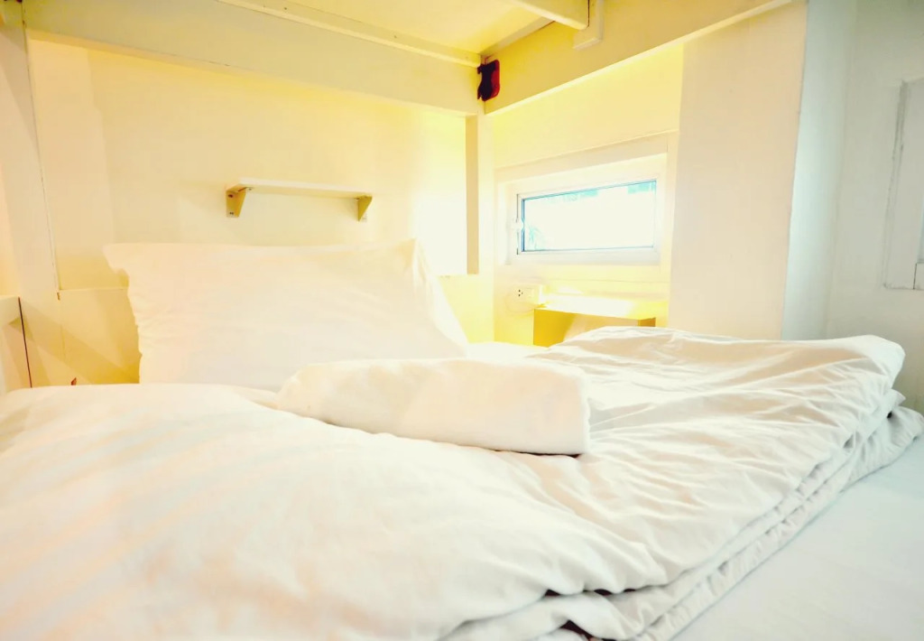 HQ hostel Silom