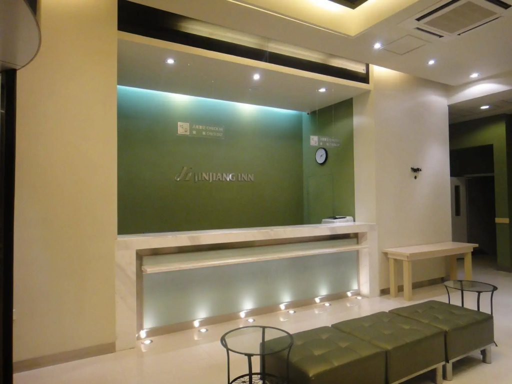 Jinjiang Inn Yantai Binhai Road Haiyun Road