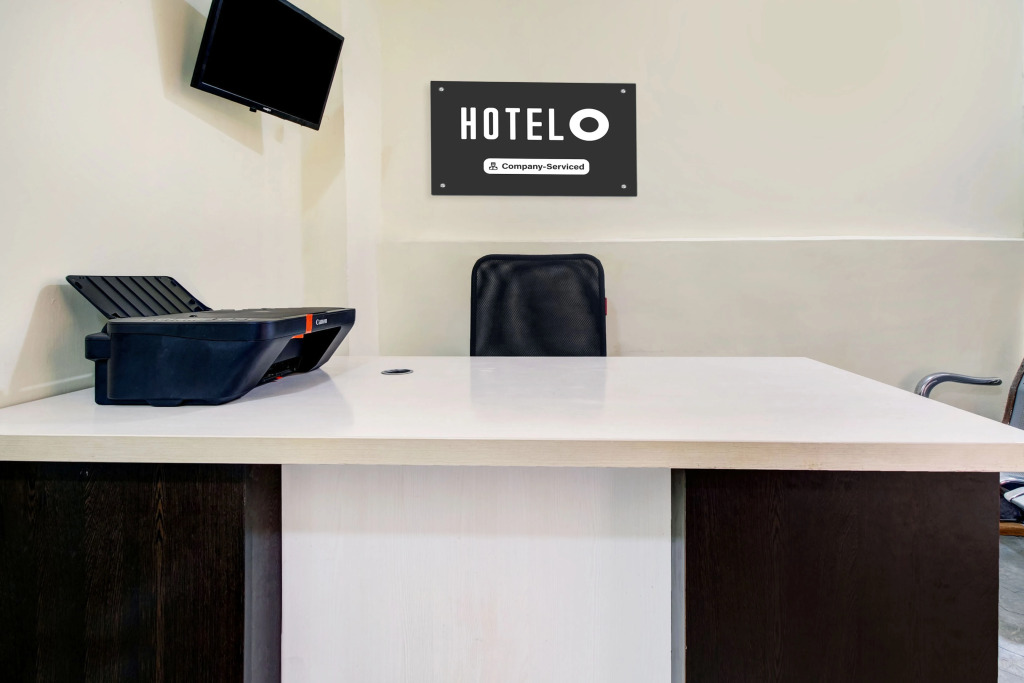 Super Hotel O Murali Nagar Near NAD Junction