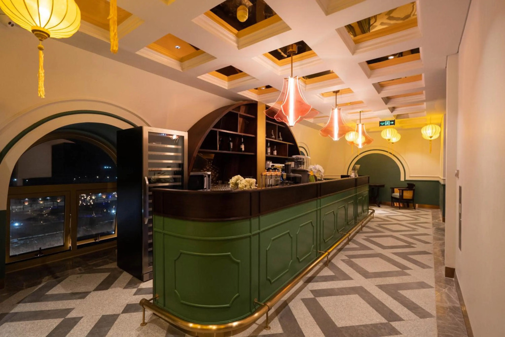 Regal House Hoang Van