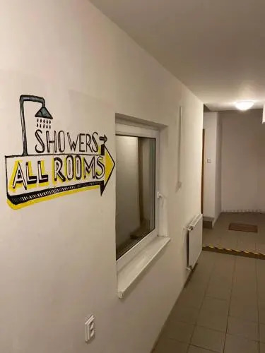 Easy Housing