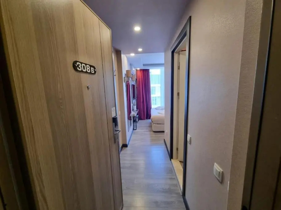 Leo Group Apartment 14-308B Sunrise Batumi