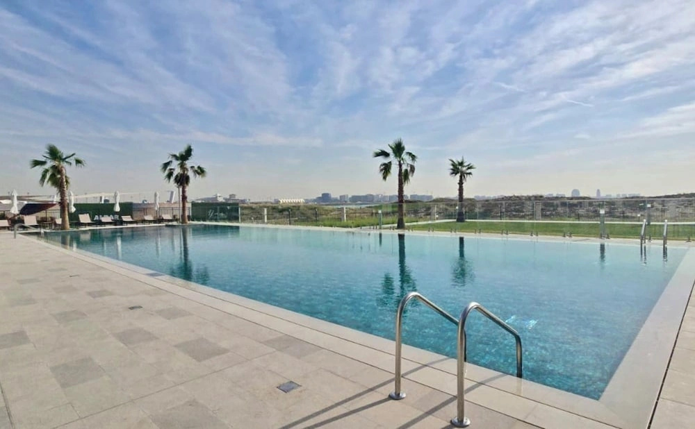 Maison Privee - Relaxed Yas living with Resort-Style Facilities