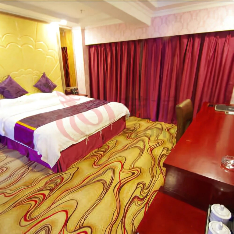 Lincheng Holiday Hotel