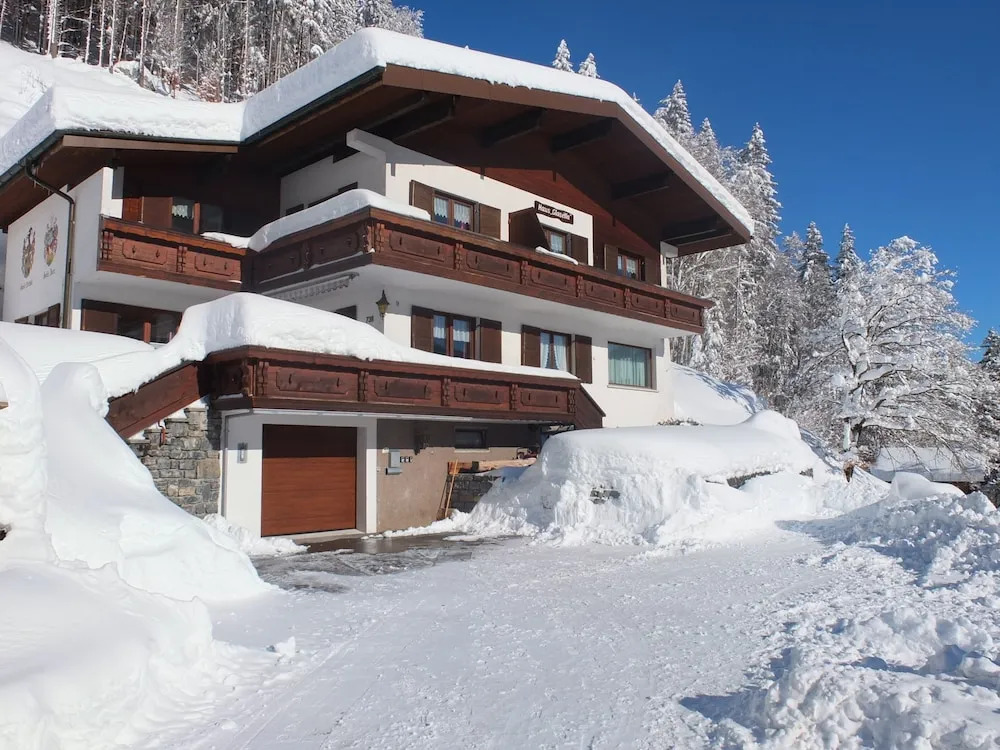 Haus Glasella