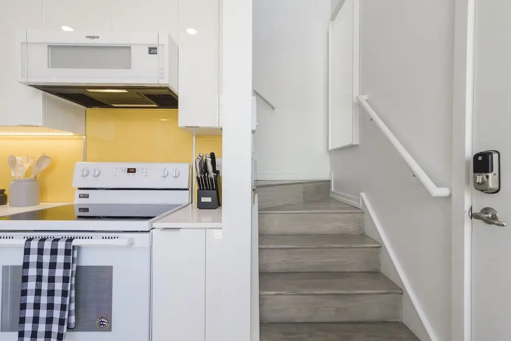 Abode XS House Bright and Airy 1-bedroom