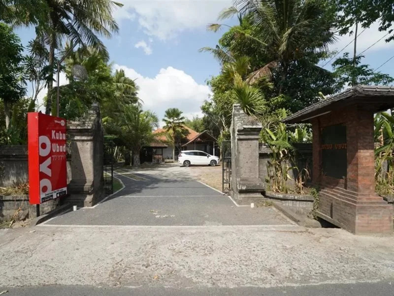 OYO 1840 Kubu Ubud Hotel