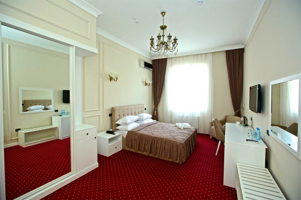 Отель Miraj