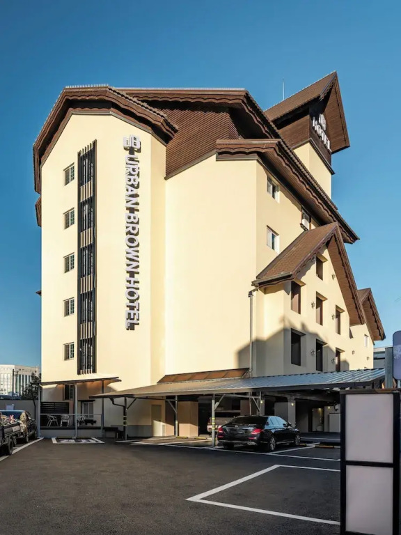 Urban Brown Hotel