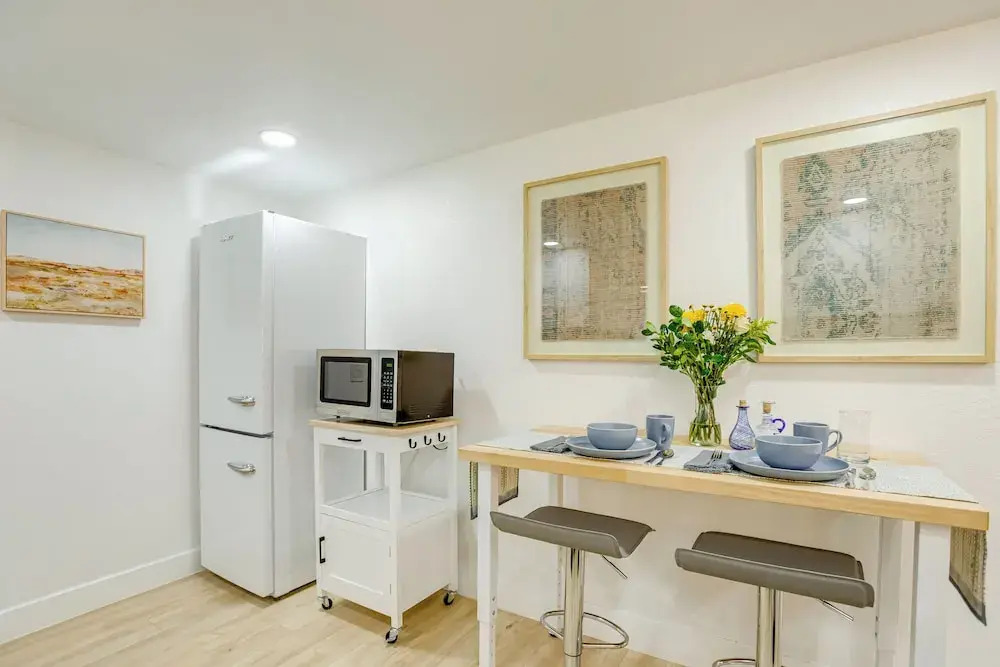 Wash Park Access: Denver Apt w/ Outdoor Dining!