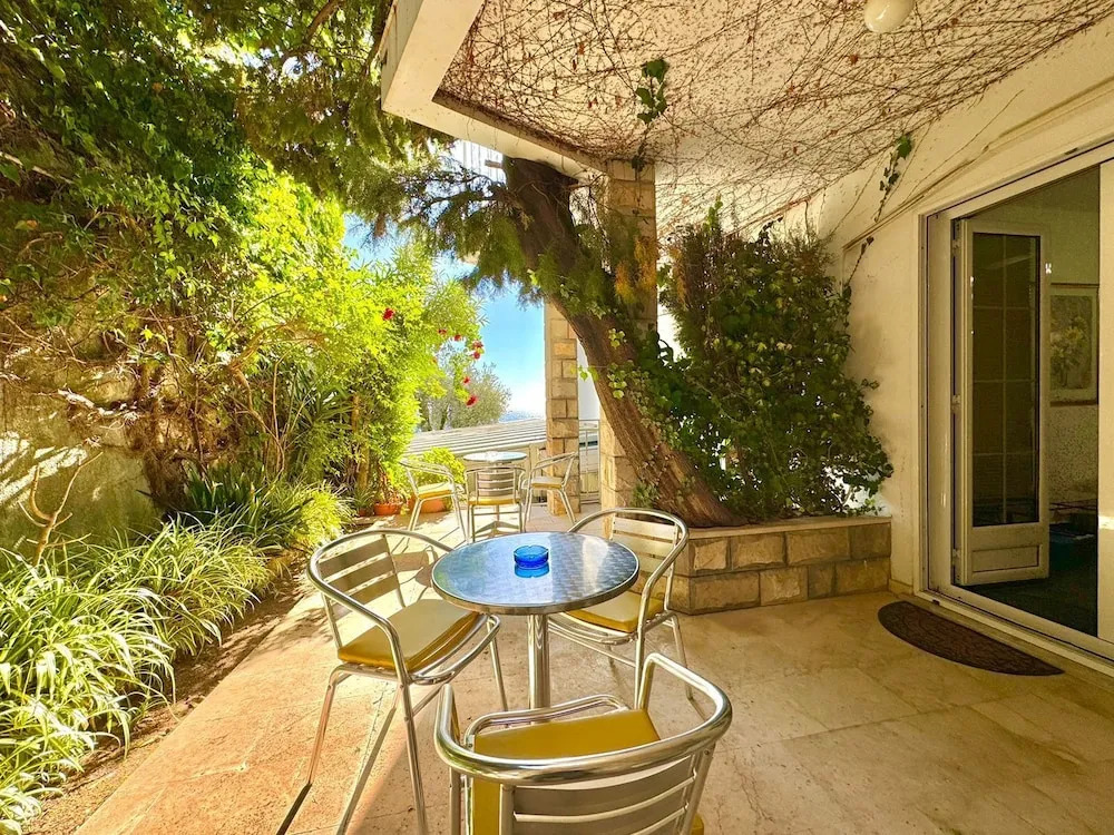 Sun Rose Apartments Sveti Stefan