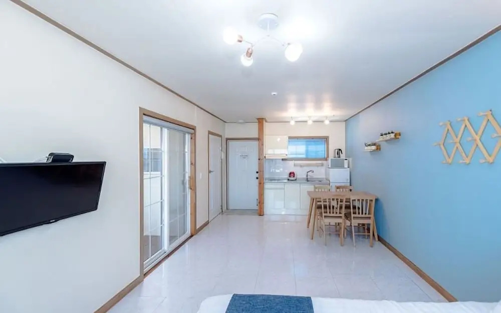 Yeosu Maison Blanche Pension