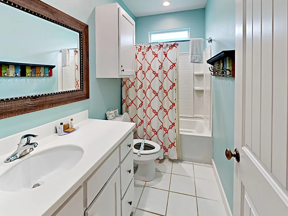 Pelicans Landing - Four Bedroom Home