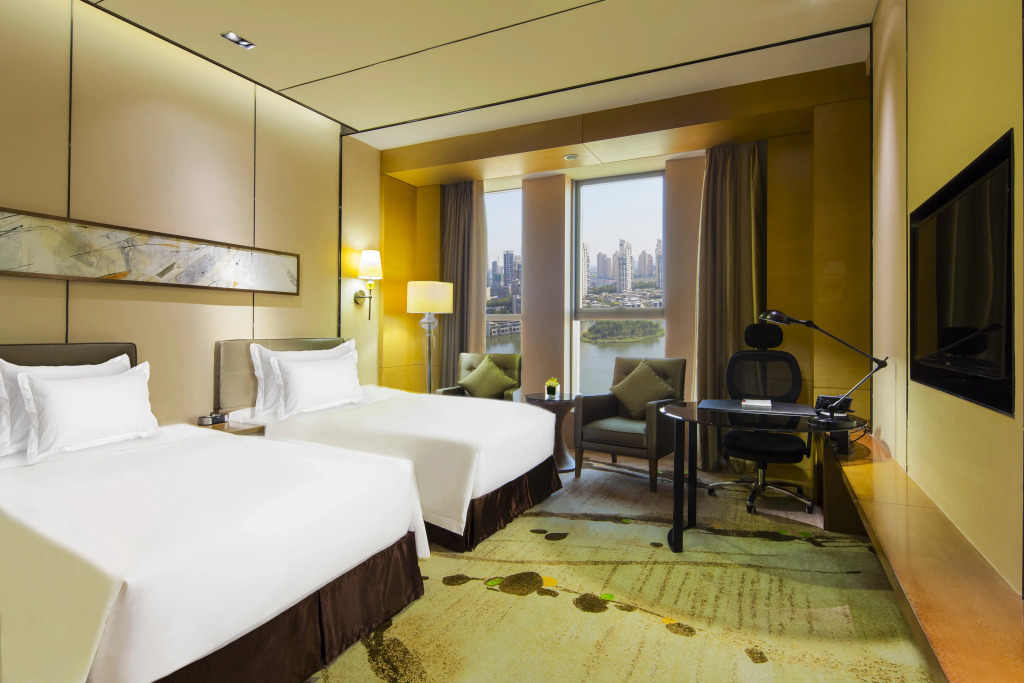 Crowne Plaza Tianjin Meijiangnan by IHG