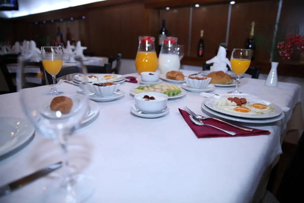 Hotel Antipatrea