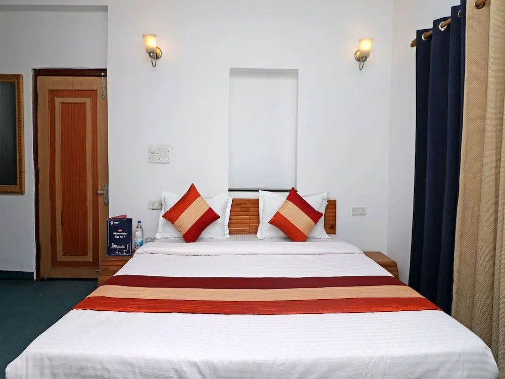OYO 13495 Balaji Residency
