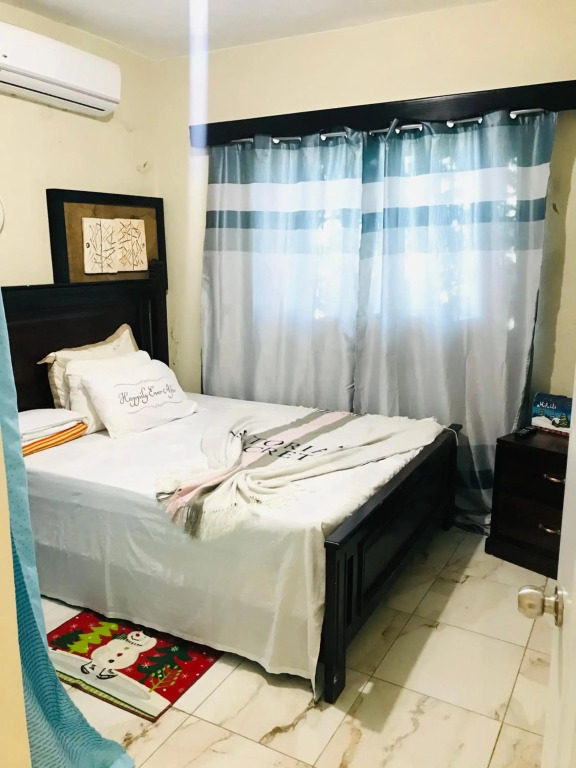 En el corazón de la romana con a/c, wifi, luz y gas incluido.