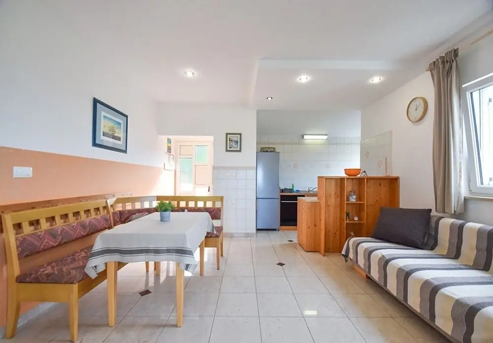 Lidija - Family Friendly & Close to the sea - A1