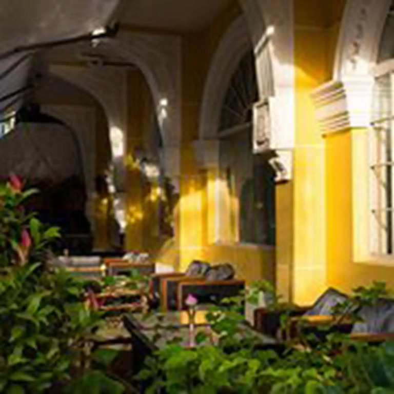 Le Hotel Hotel