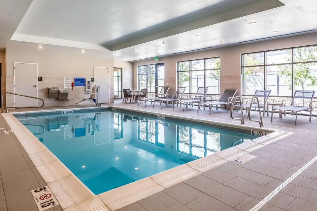 Comfort Inn & Suites Salt Lake City Airport