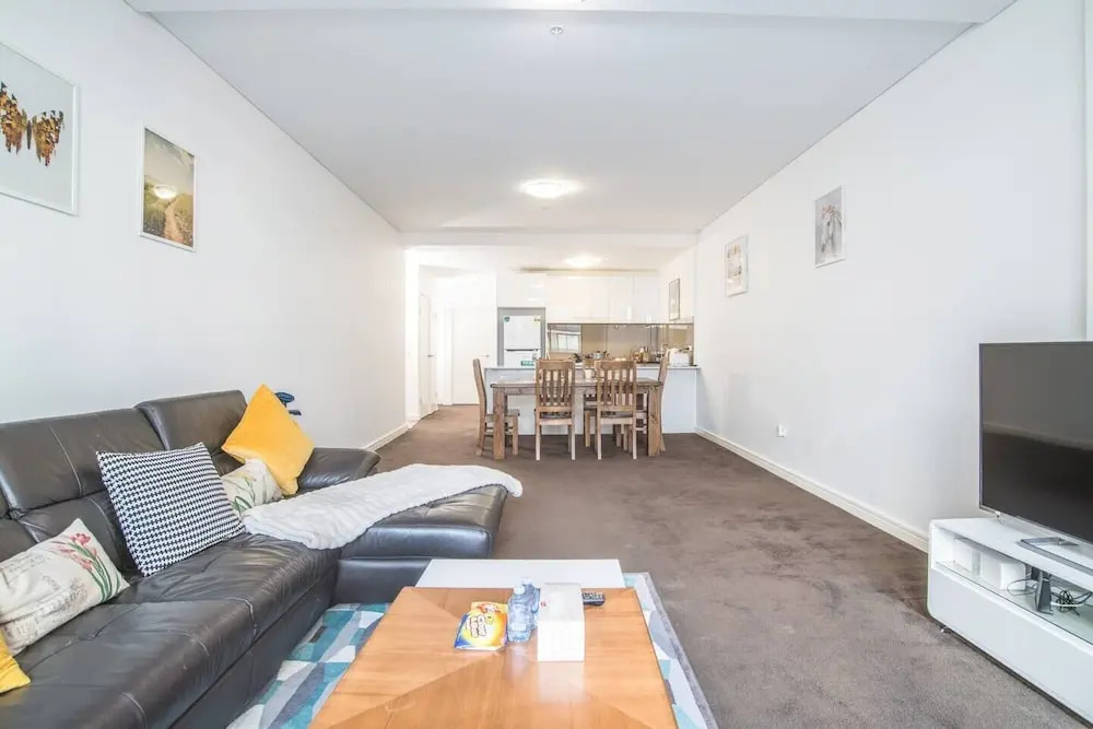 2bed2bath APT at Wolli Creek+P* Close to Airport