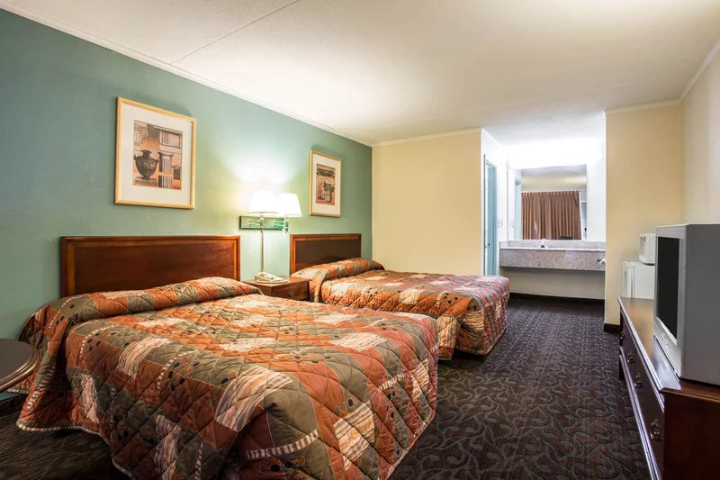 Econo Lodge and Conference Center