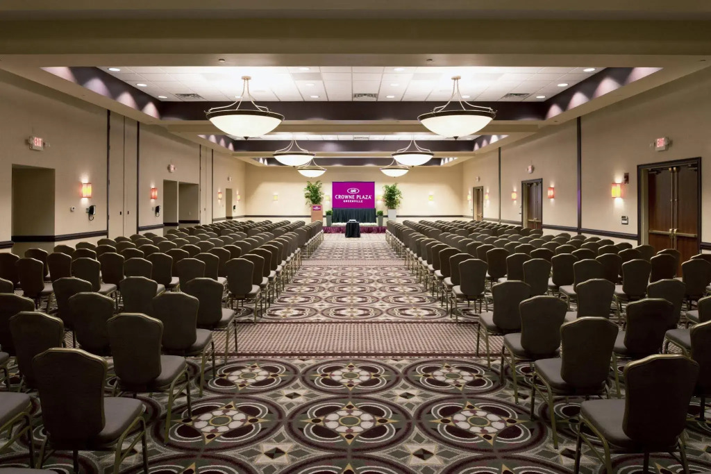 Crowne Plaza Hotel Greenville-I-385-Roper Mtn Rd by IHG